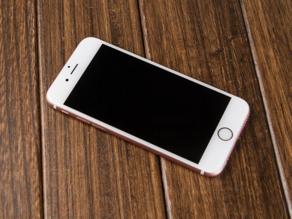 神机iPhone6s:来自苹果“钉子户”的怒吼