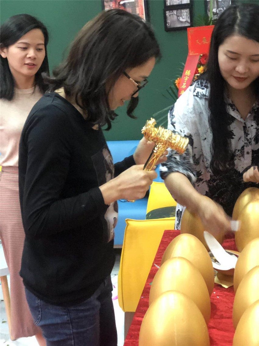 洲深装饰集团智慧分部、宝安分部开业，定位高端装饰品牌领导者