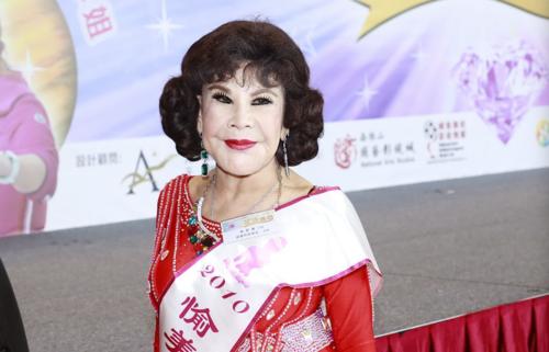 10位被整形毁掉的女星,被整容毁掉的女明星