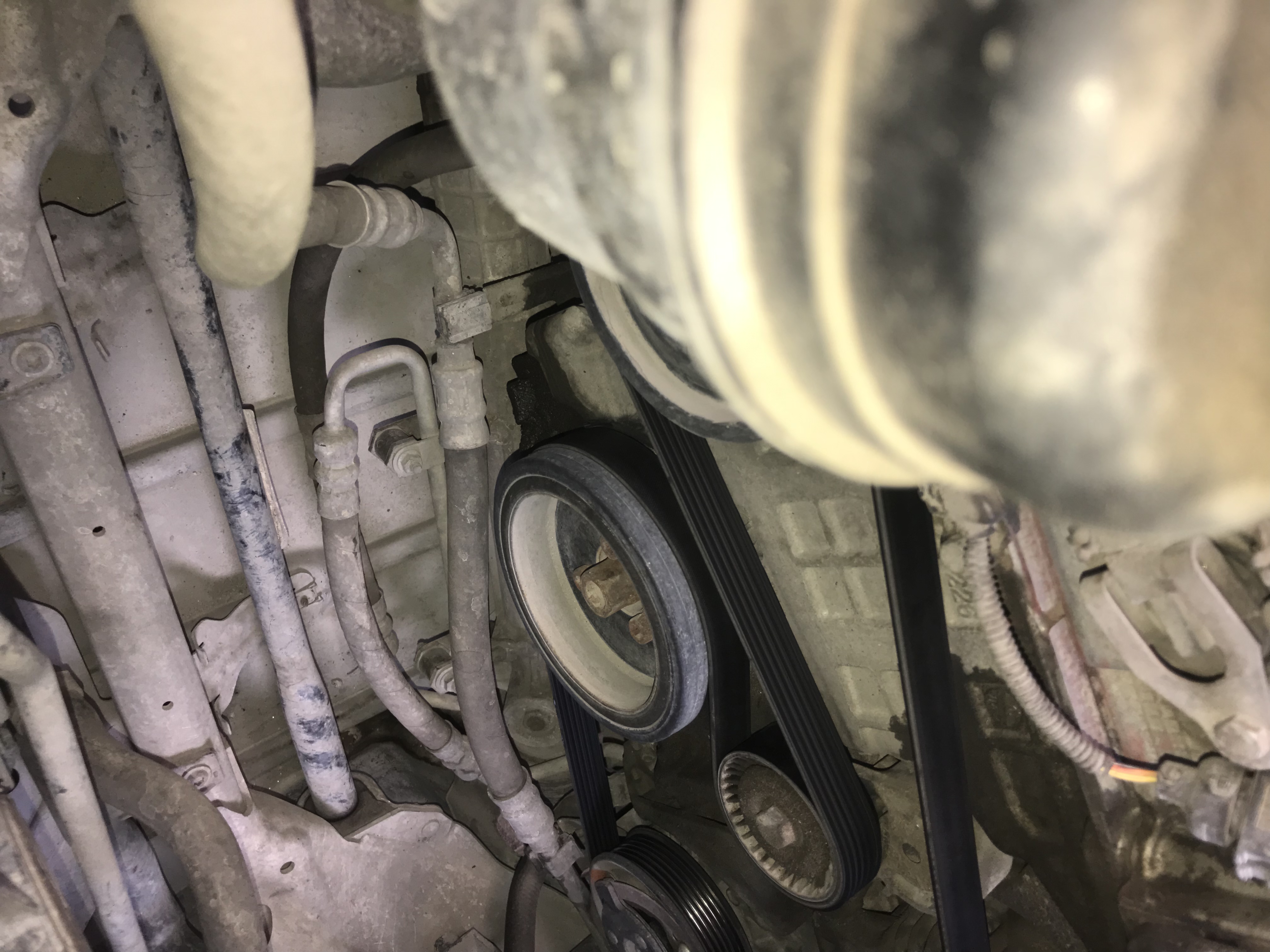 8万块钱的宝马可以买吗,8万买宝马老款3系值得吗