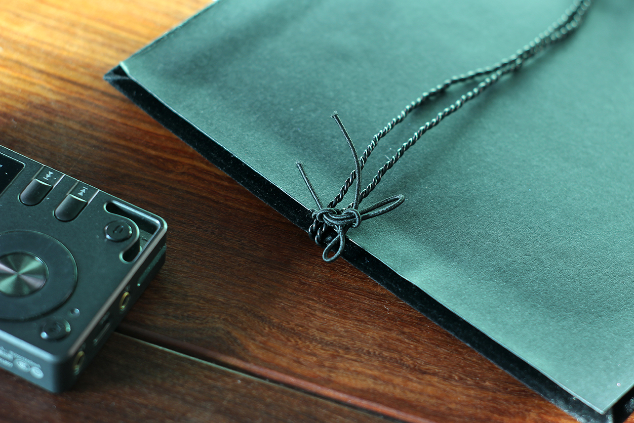 很有仪式感的耳机,精致耳机高级感