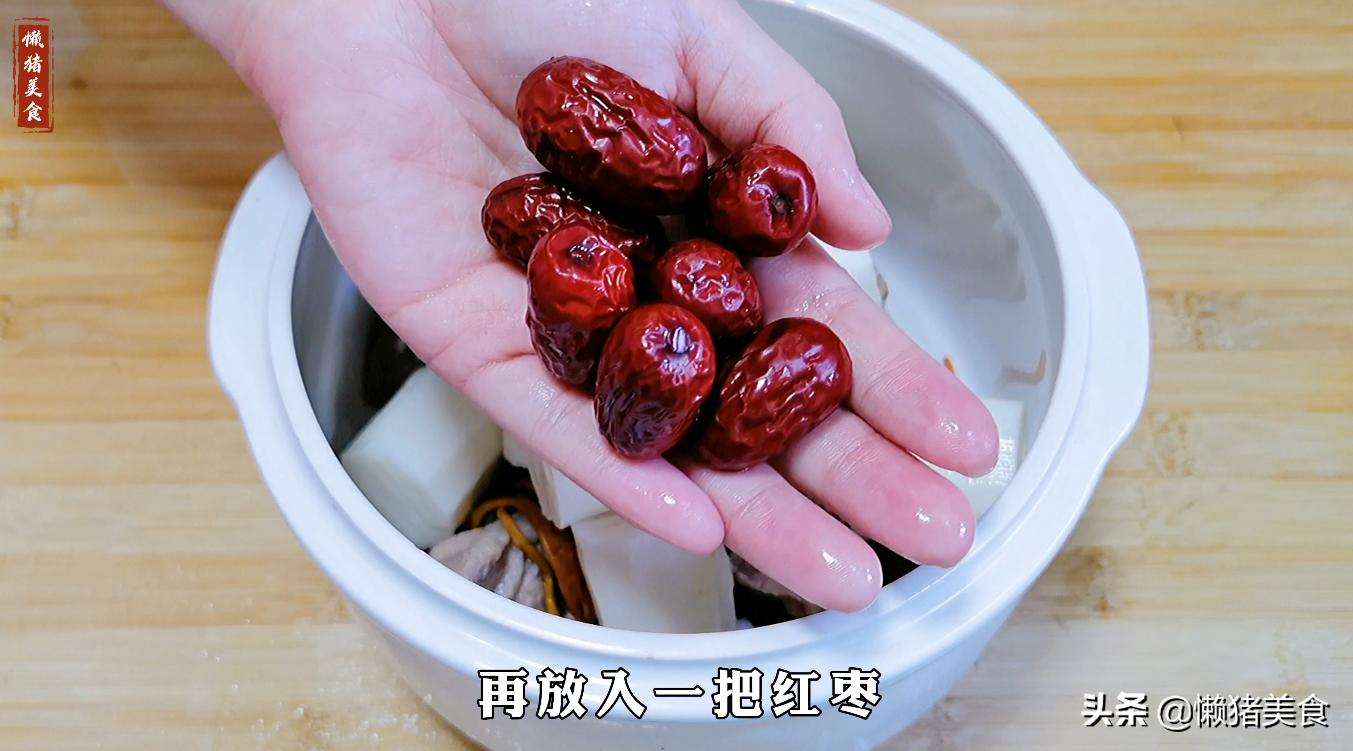 秋天新鲜虫草花跟什么煲汤最好,冬天喝什么虫草花汤