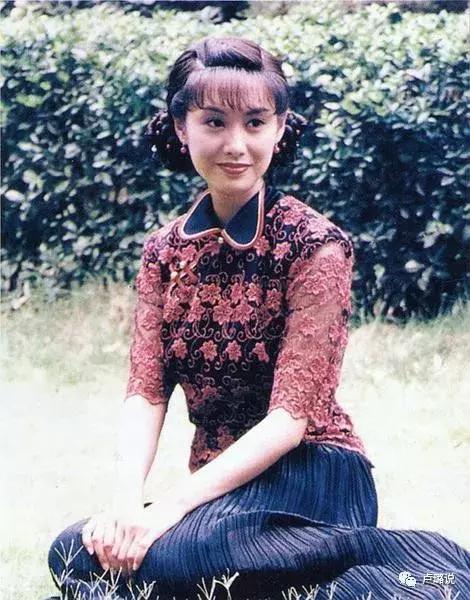 小燕子被罚，紫薇被骂，金锁被税…她们为何屡陷争议？（一）