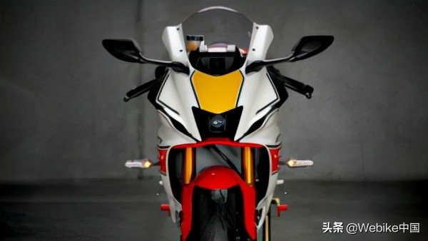雅马哈摩托车YZFR25,雅马哈摩托车2023最新款600cc