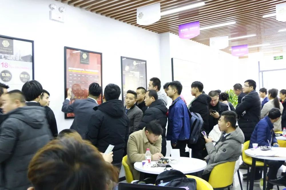 轩天大军丨霸气来袭、又攻一城!“世茂茂御居”燃爆南通