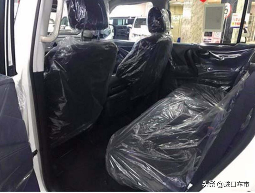 日产途乐后排空间,日产途乐2020款y624.0lxe中东