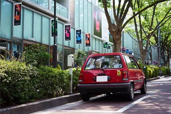 比起奥拓,这款1983年的本田初代CITYR怎么样?