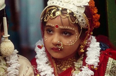 《摔跤吧爸爸》女主不能再演戏，印度社会对女性伤害到底有多大？