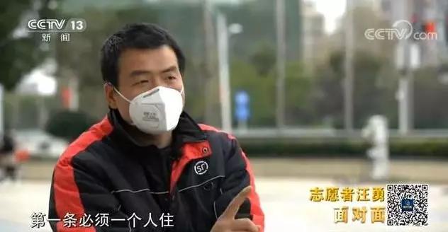 快递员业绩优秀奖励,快递小哥被提拔并获奖3万元