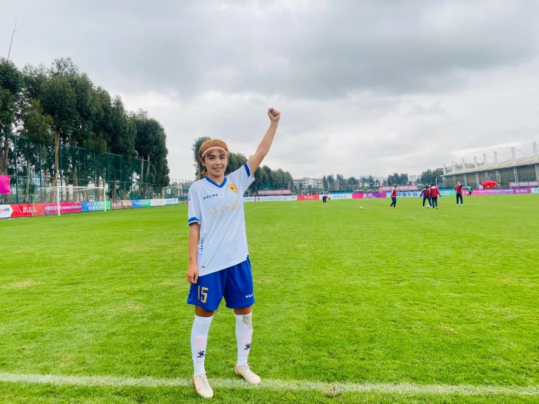 绝对轻轻松松，一下子又仨