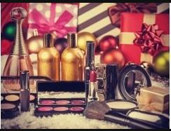 “化妆品因子”——女性一生会在化妆品上花掉几套房？