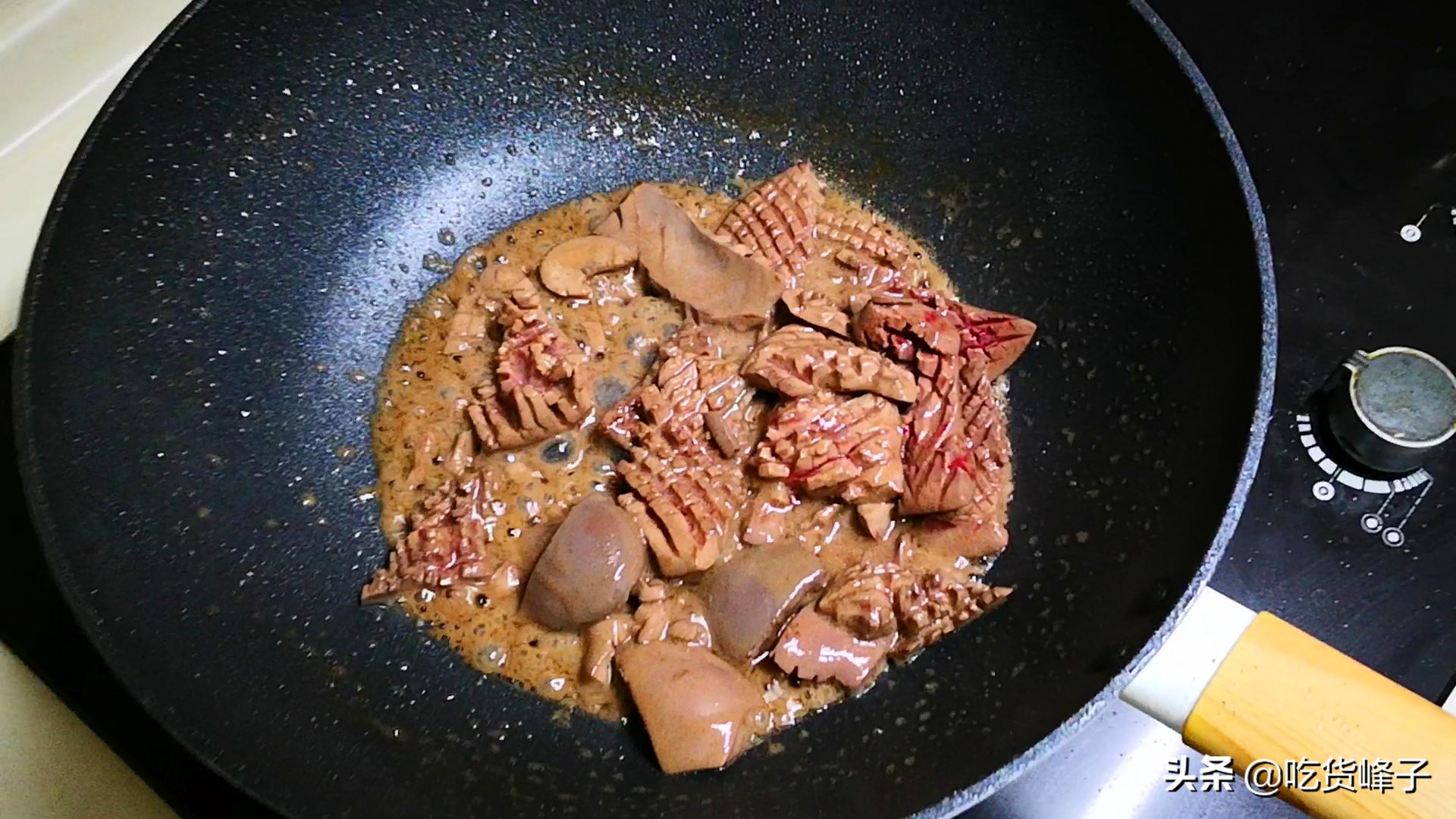 怎么炒腰花又嫩又不腥气好吃,怎么做炒腰花不腥气