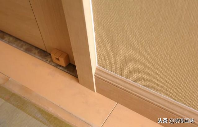 家里玻璃胶发黑了怎么重新弄,家里的玻璃胶发黑怎么清洗