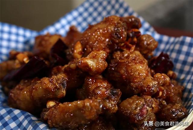 韩式炸鸡好学吗,韩式炸鸡很容易就吃饱了