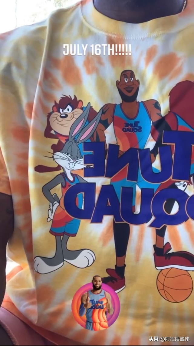 詹皇湖人霸气视频,詹皇晒三巨头照暗示即将回归