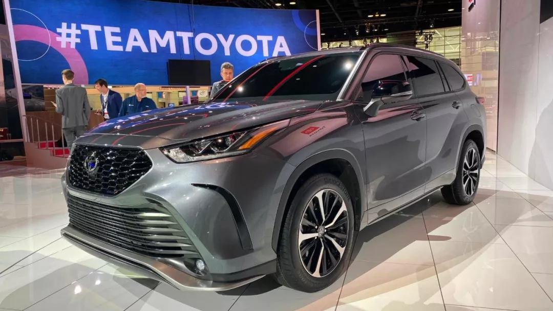丰田在美国芝加哥踢馆，亮相全新一代汉兰达XSE