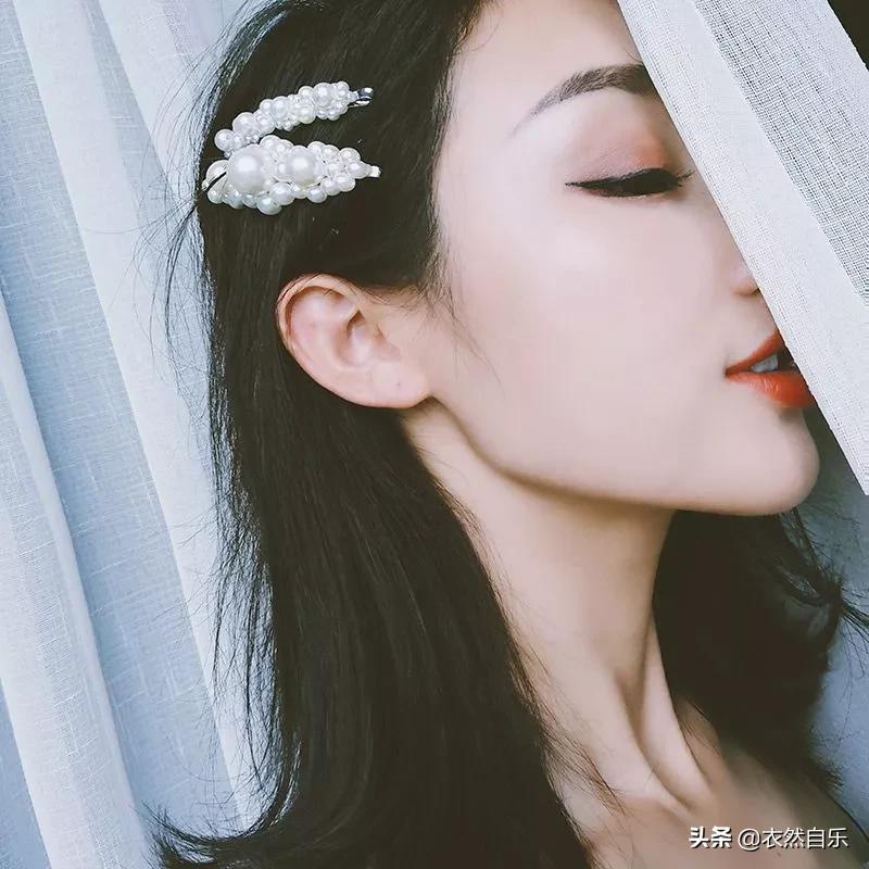 今年最流行的发夹装饰品,宝石发夹发饰