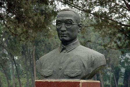 八旬老农来到兰州军区,1979年兰州军区政委