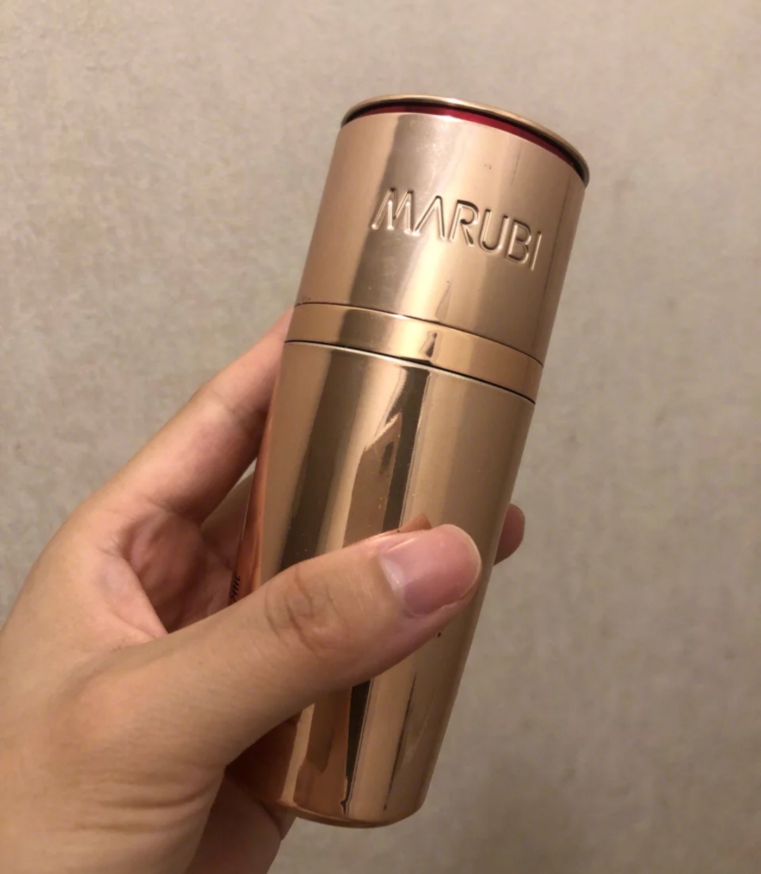 百雀羚和佰草集哪个适合干皮肤,国货护肤品牌百雀羚自然堂