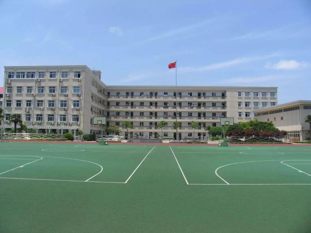 上海民办初中摇号名额优势,上海摇号最难的民办初中