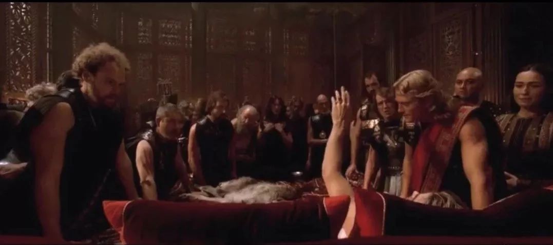 火，少年与葬礼——MaryRenault“亚历山大三部曲”