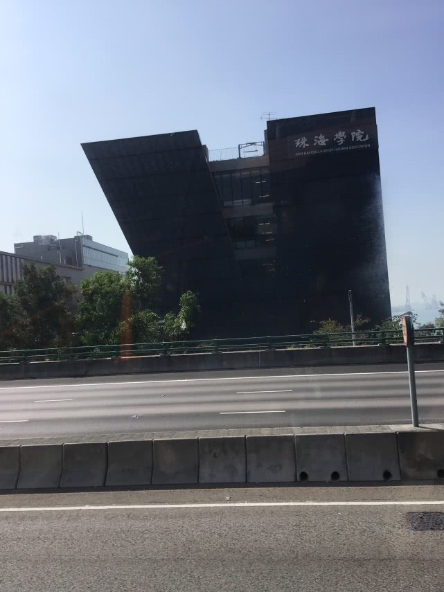 香港东涌绿道长廊 (香港东涌购物攻略)