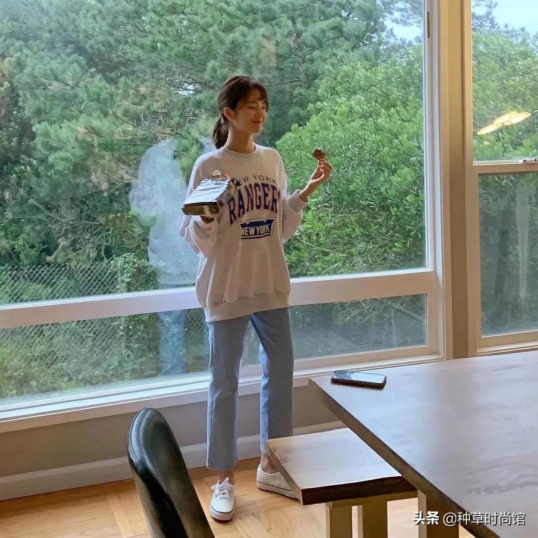 你还在穿普通卫衣吗,为什么你穿的卫衣总是又low又土