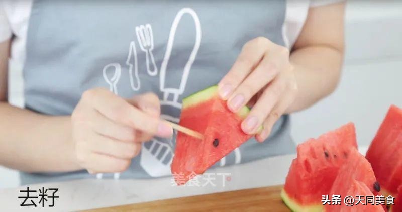 夏天好喝简单的西瓜饮品,夏日饮品自制西瓜饮品