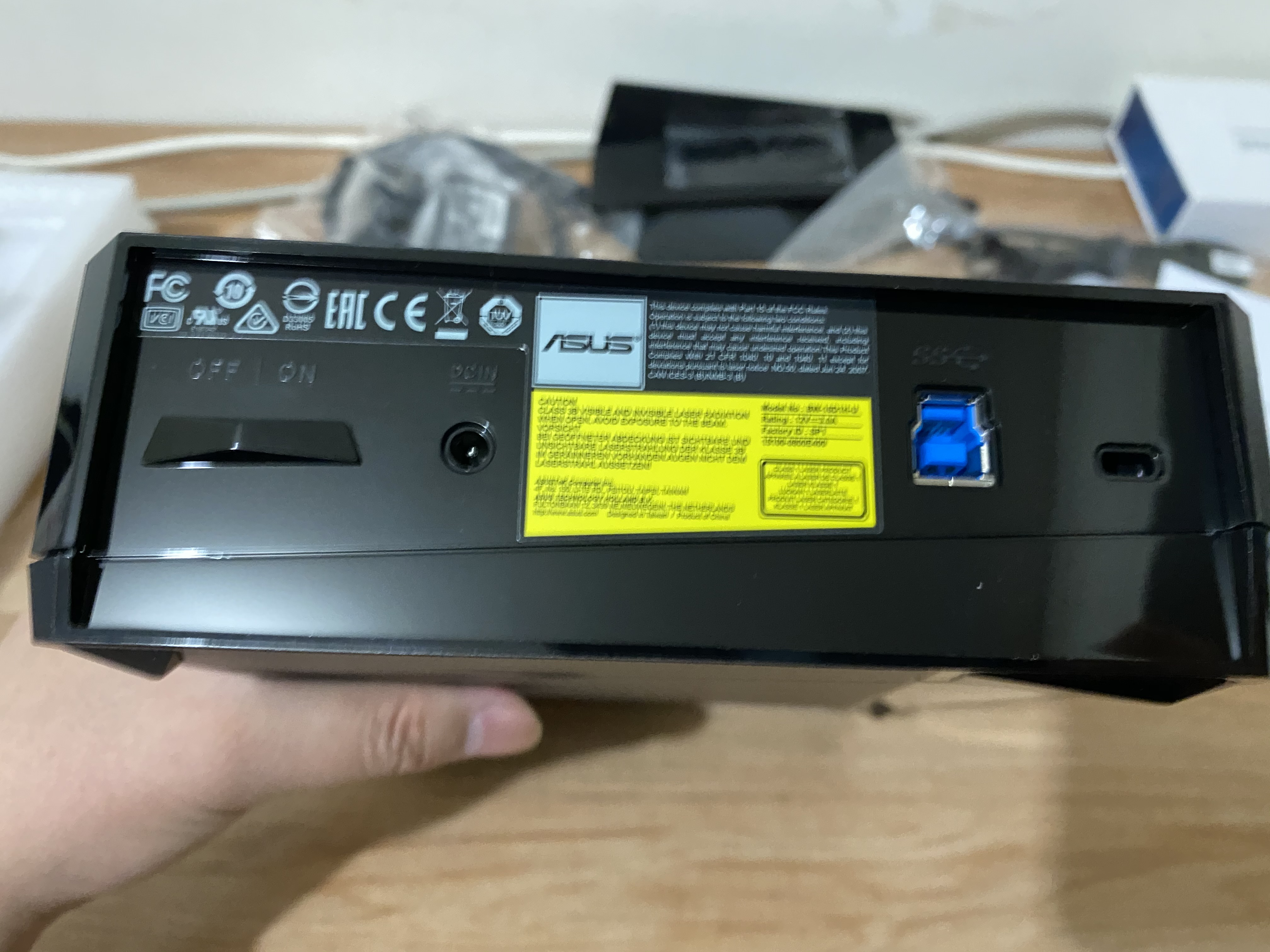 华硕蓝光光驱,华硕蓝光刻录光驱评测