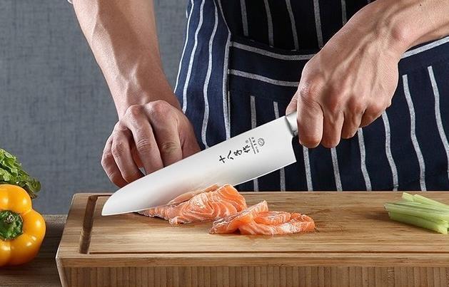 什么牌子的菜刀比较好用,哪几个牌子的菜刀比较好