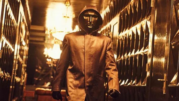 香奈儿*用御**超模参加鱿鱼游戏,姜晓的成长之路