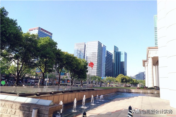 账户入账多少钱会被监控,公转私转账多少就会被银行查