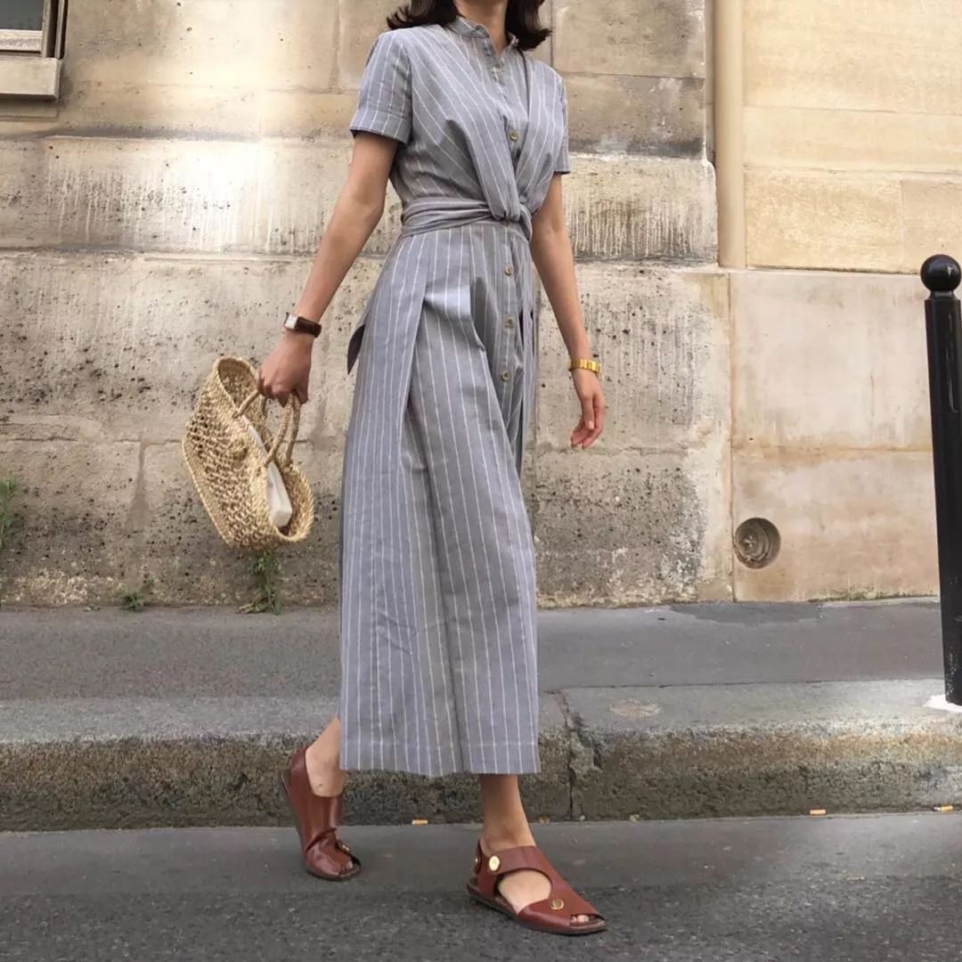 elborndoris穿搭博主,elborn素色穿搭