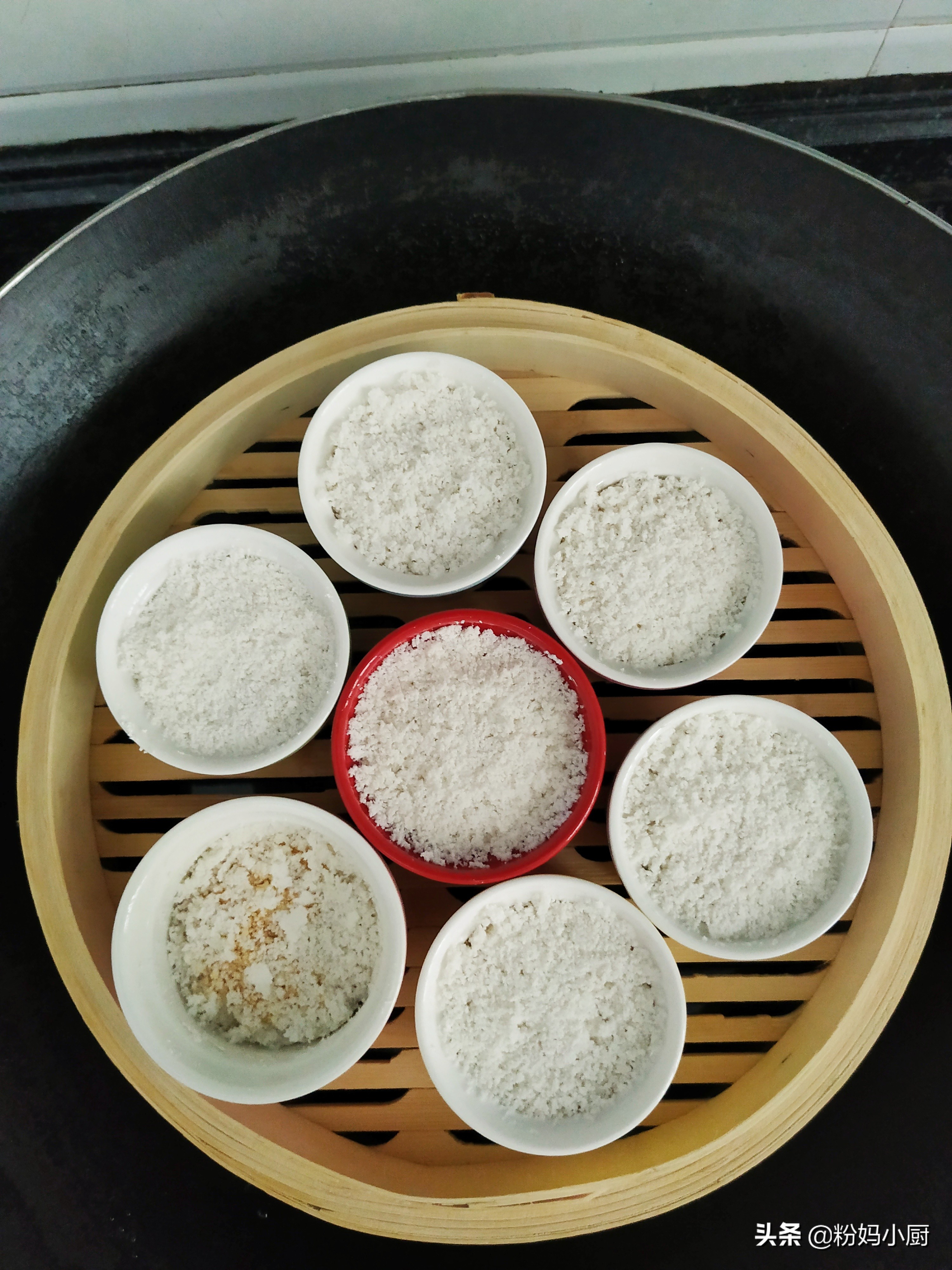 糯米粉粘米粉混合后蒸米皮,芥菜糯米粉和粘米粉怎样蒸成团子