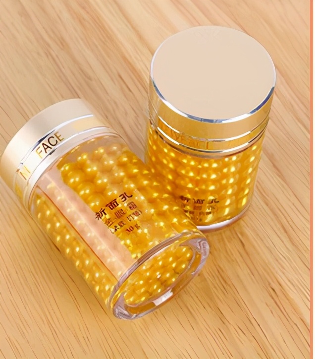 十款好用又实惠的眼霜排行 (眼霜推荐这5款平价眼霜也好用的)