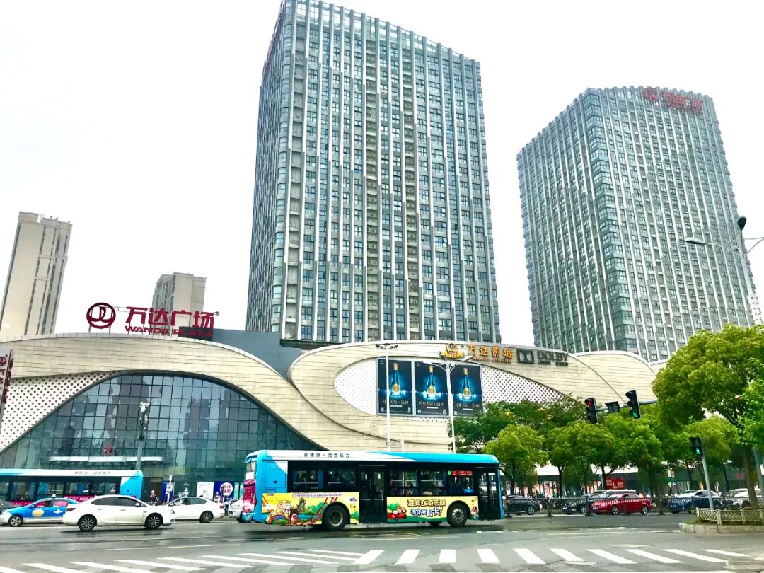 可惜!扬州昔日繁华商场现在竟成外卖基地