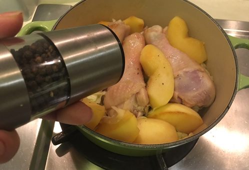 秘制黑胡椒鸡腿,黑胡椒鸡腿做法