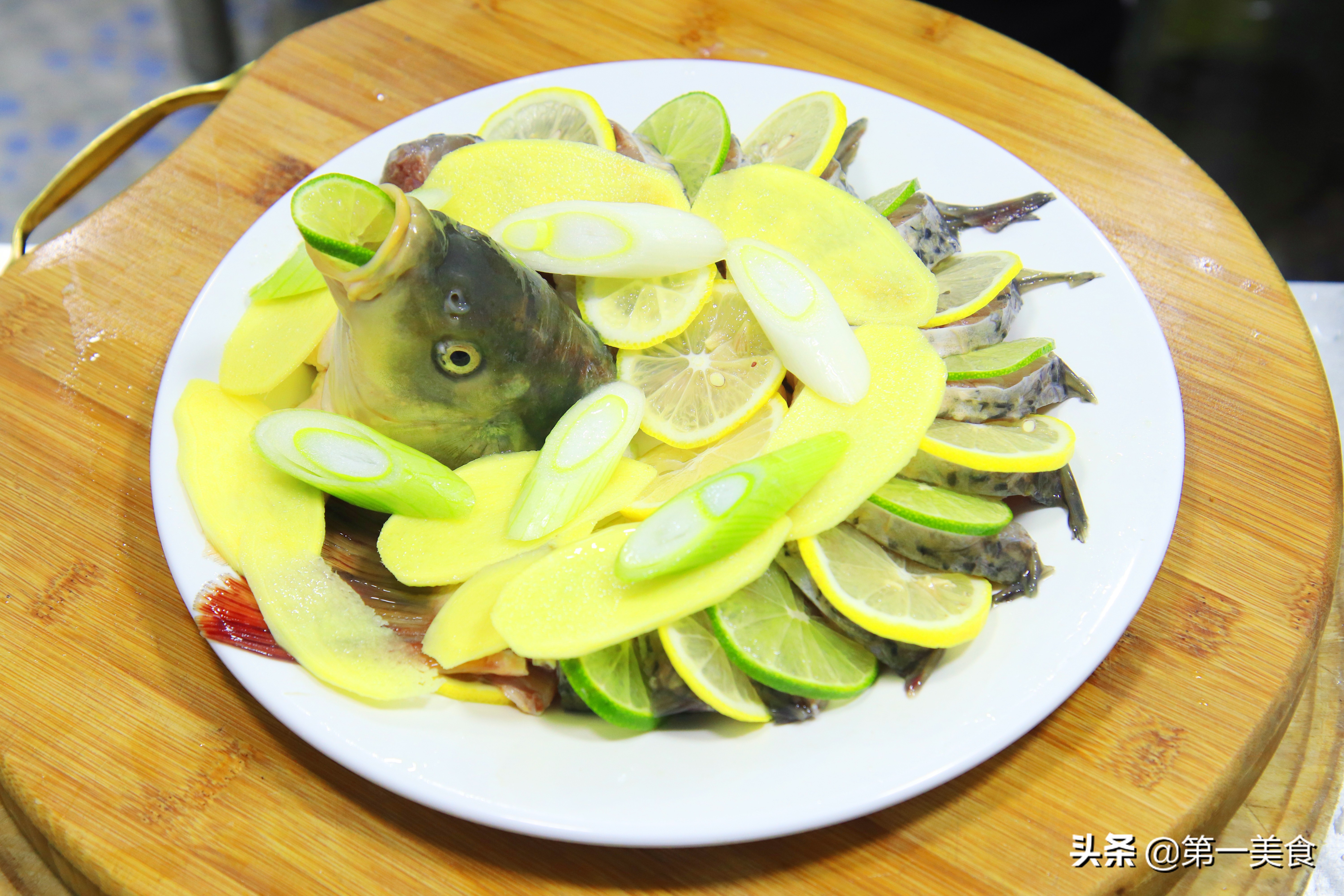 水煮鱼片柠檬鱼最正宗的做法,大厨糖醋鱼片的做法大全