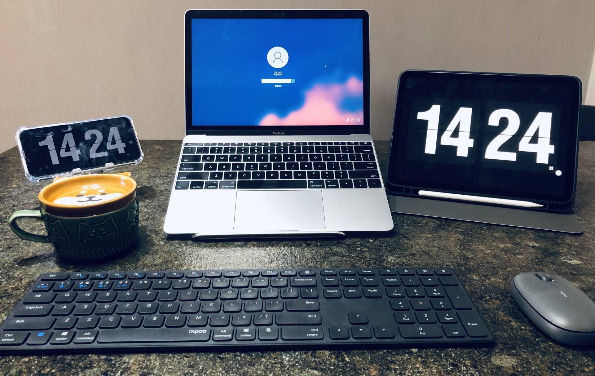 雷柏9050G多模式无线刀锋键鼠套装,雷柏8000无线键鼠单模还是双模