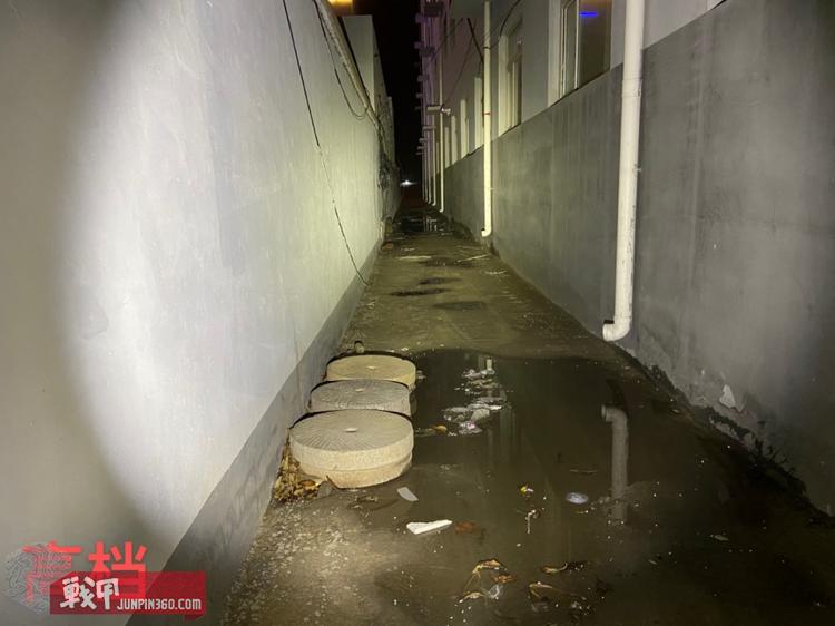 流明开拓者c30手电筒,开拓者c33手电黄光