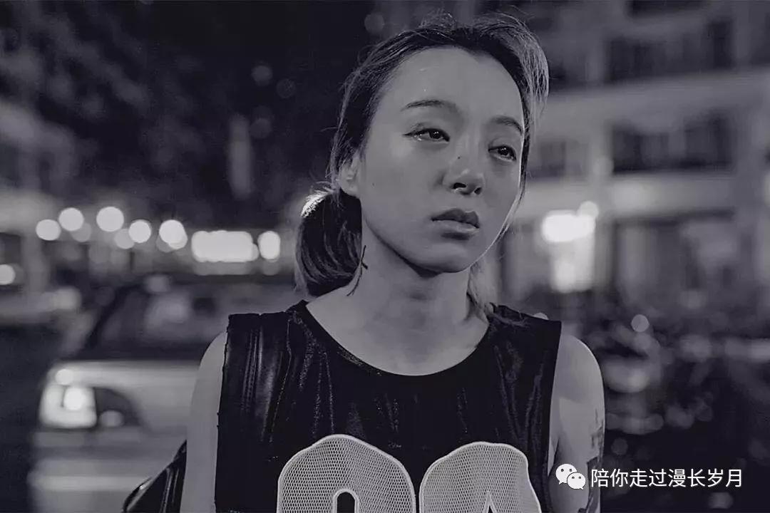 你在上海定居后还会回老家吗,你在上海生活了多少年