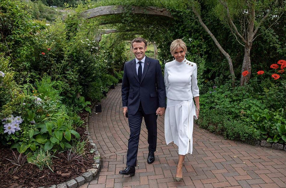 娉曞浗鎬荤粺澶汉甯冧附鍚夌壒绌挎惌,娉曞浗澶汉甯冧附鍚夌壒绌挎惌澶ц。