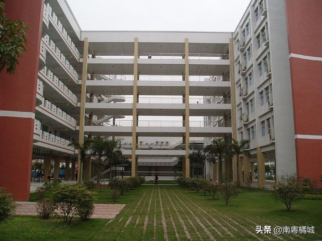 哪些大学在广东不招文科生,广东哪些大学不招成人高考