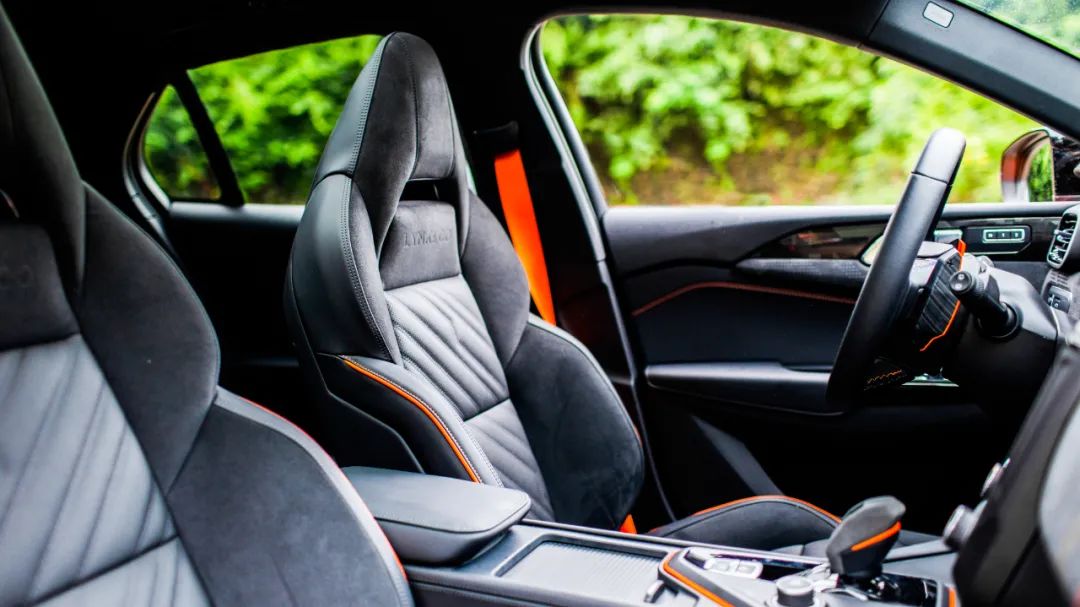 领克02hatchback后备箱空间,领克02hatchback2022