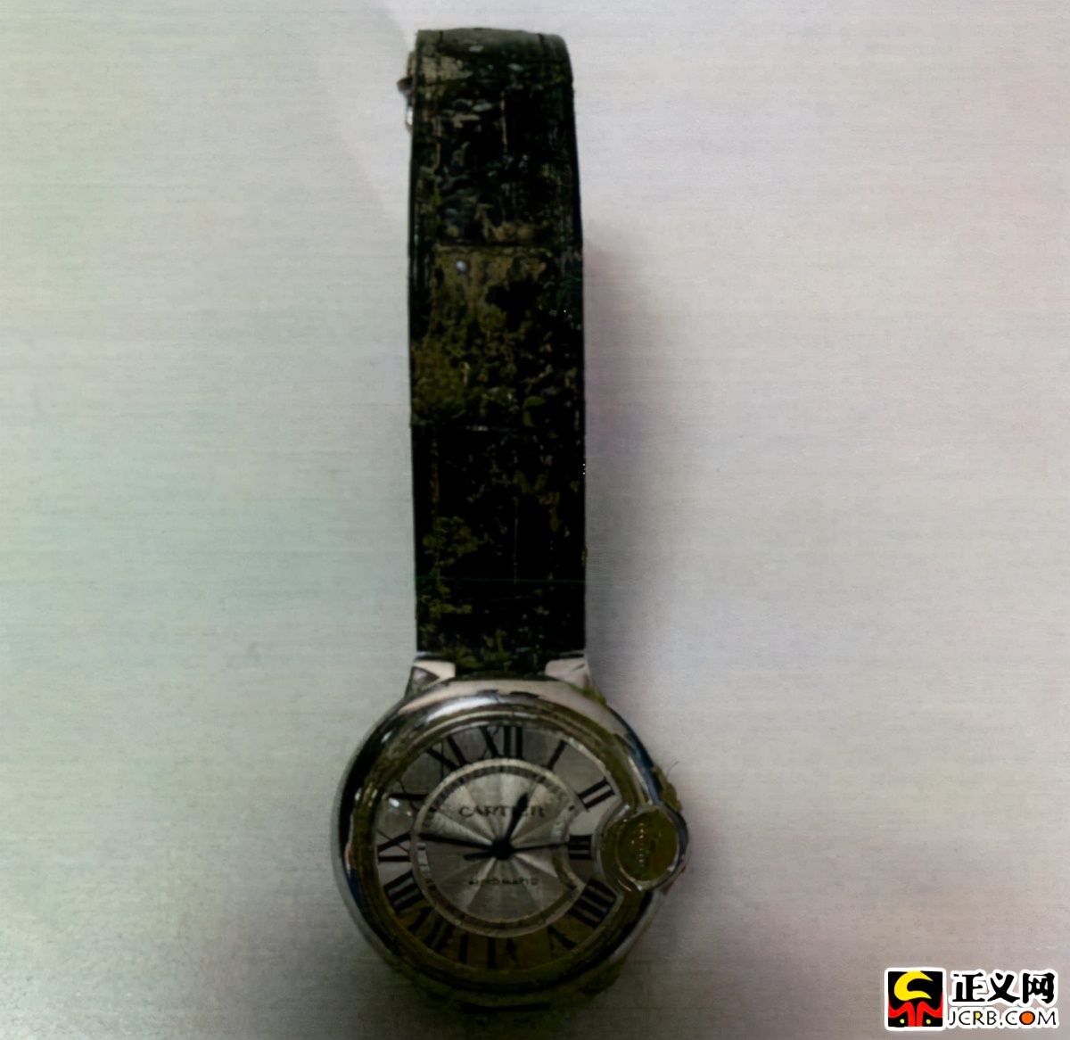 偷四块手表被判10年后续,偷手表价值10万怎么判