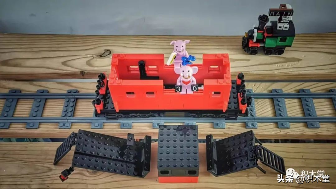 乐*官高**方套内moc最多的一款10183