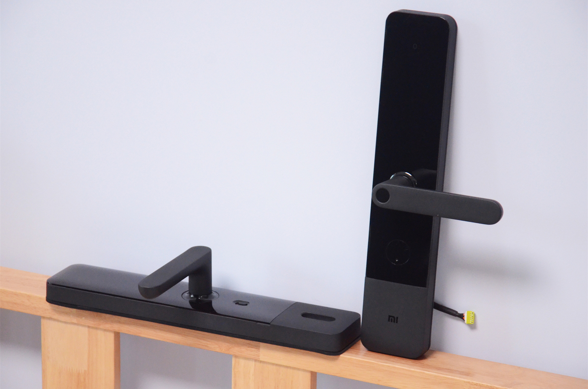 首发899元!小米新品评测:高配低价,年轻人的第一款智能门锁?