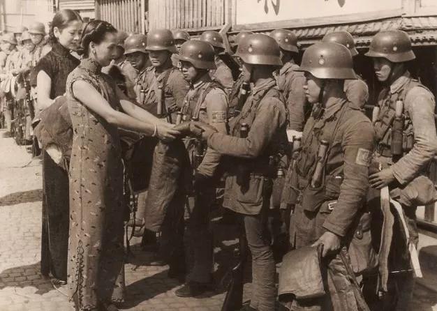 挑山的男人——保长抢粮（189）