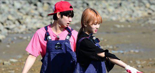 金希澈momo什么时候谈的,momo金希澈甜蜜互动