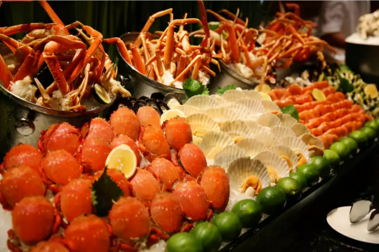 怎样做烧烤生意才能赚钱,烧烤和火锅哪个生意赚钱